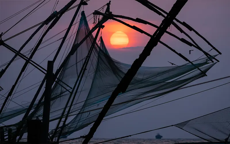 Coastal sunset — Cherai and Arabian Sea evenings near Kochi