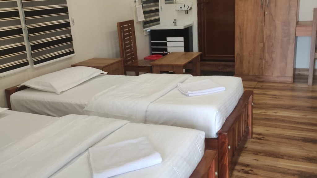 Guest room